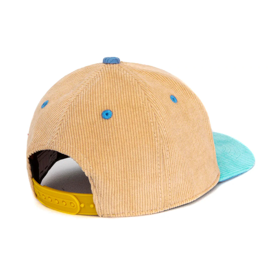 Pet Sweet Peach • Hello Hossy